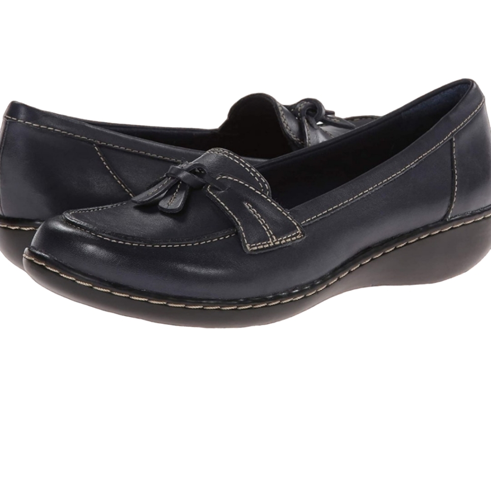Clarks Women Ashland Loafers Black